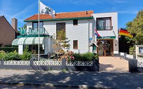 Hotel De Dennen